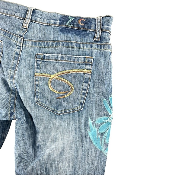Z. Cavaricci Women's Vintage Y2K Floral Embroidered Crop Jeans Size 9 Stretch - Picture 6 of 7